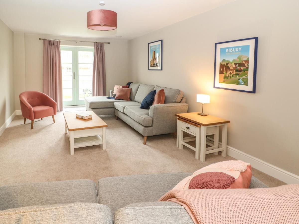 9 Windrush Heights Villa Burford Dış mekan fotoğraf
